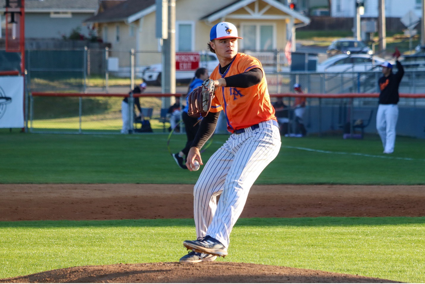 Headline: Lefties bats go cold against Redmond pitcher