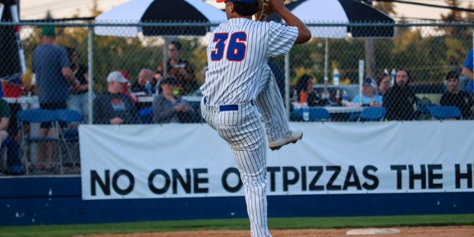 Yahir Ramirez walks it off Port Angeles Lefties Baseball