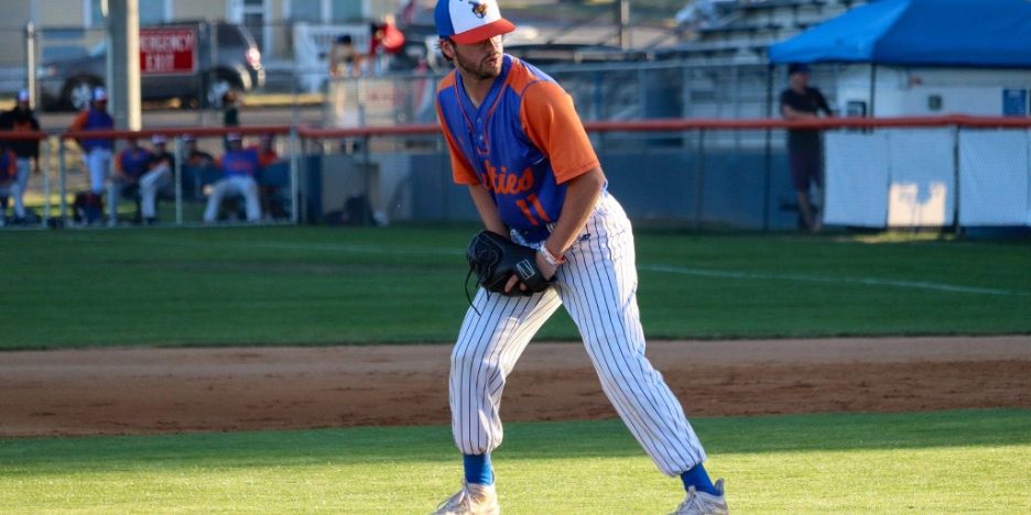 Lefties Shutout Lefties Baseball