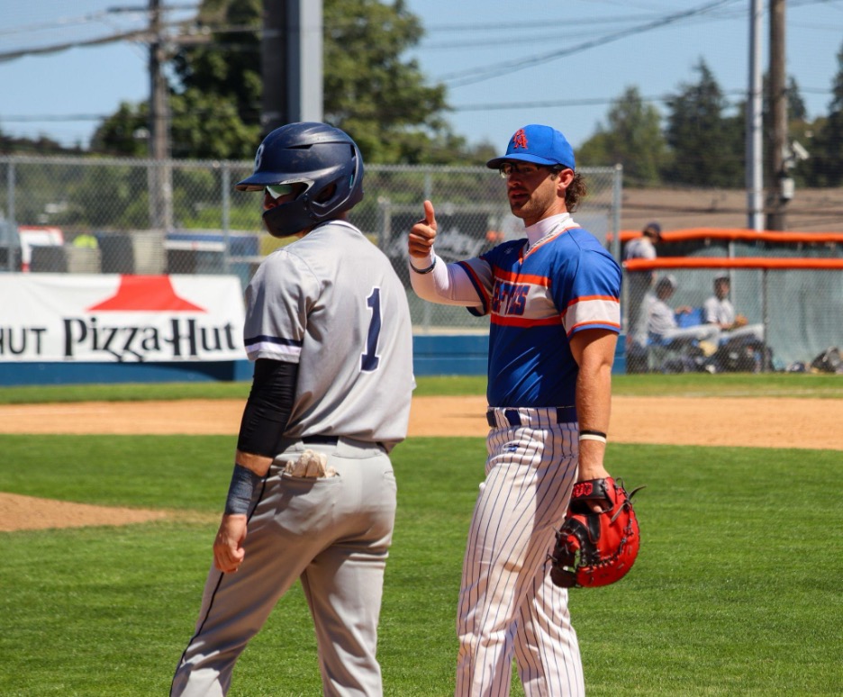 Giesegh named All Star for WCL Giesegh named All Star